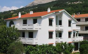 Apartments Mohar III
